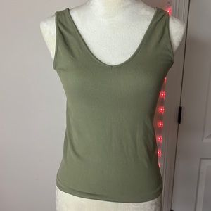 basic green top